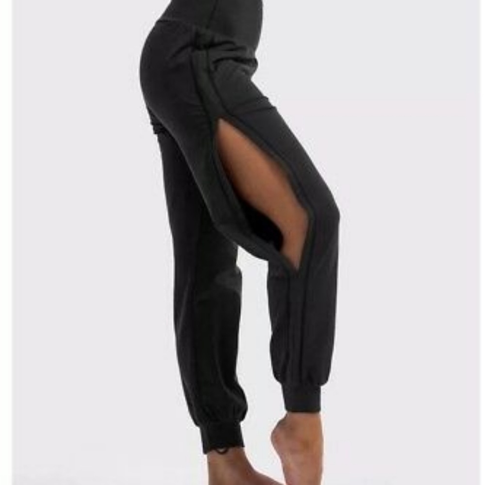 Namastetics Wander Pant in Black